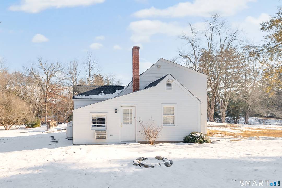 Tucked away in Norwalk's desirable Cranbury neighborhood, this beautifully renovated 2 bedroom, 2 full bath home sits on over 3 picturesque acres complete with a private pond offering a rare ...