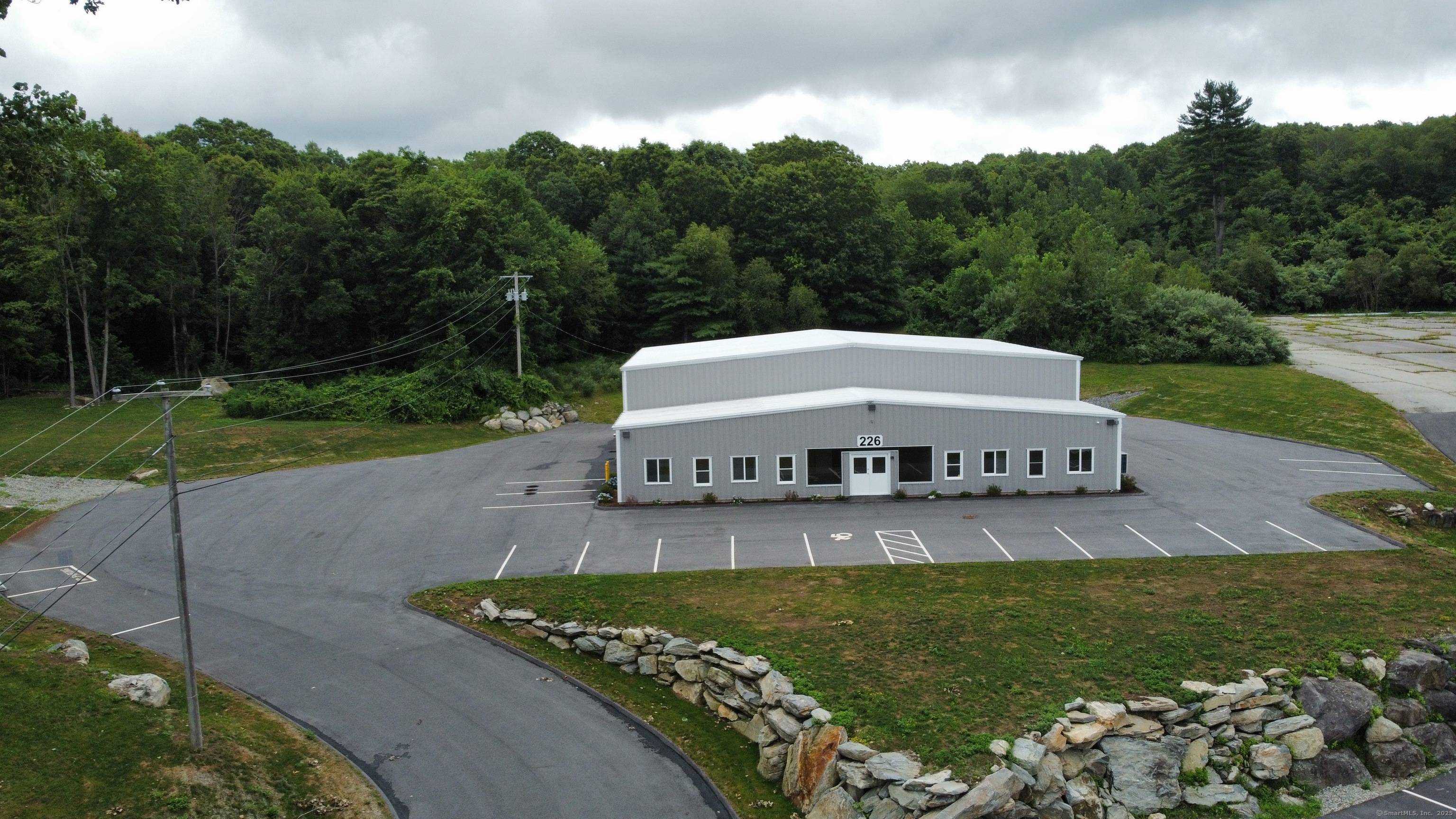 For Sale 1, 132, 629 or Lease 12 SF NNN 1.