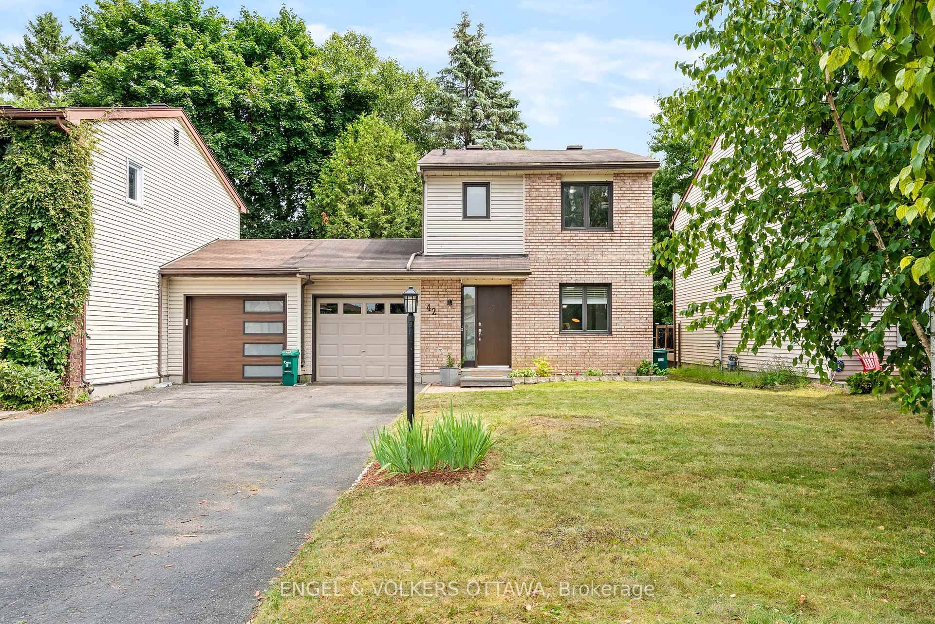 Welcome to 42 Henfield Avenue, located in a mature neighborhood in sought after Barrhaven.