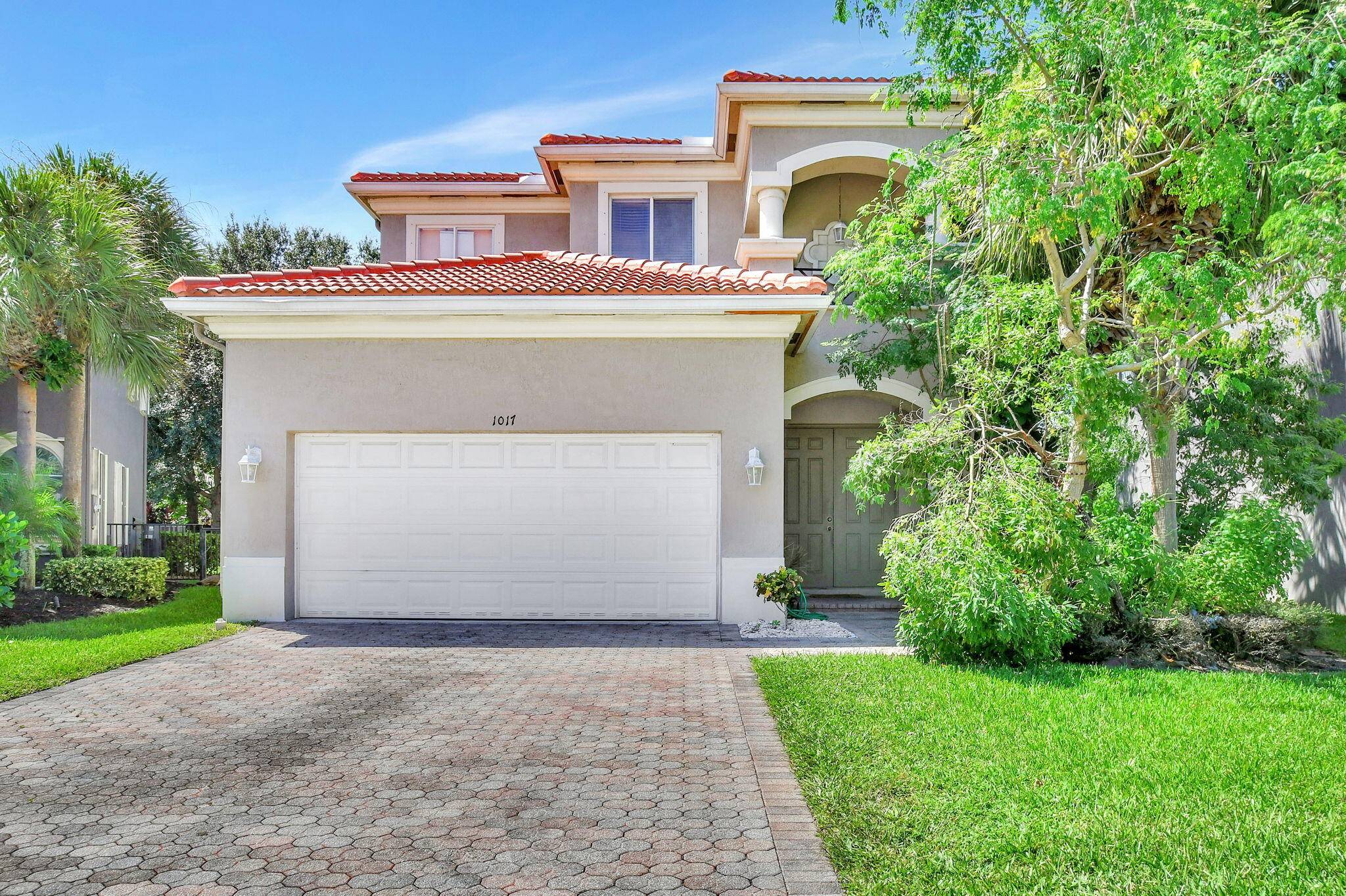 Spacious 4 Bed, 2. 5 Bath, 2 cars garage with formal dining room and lot of extra space.