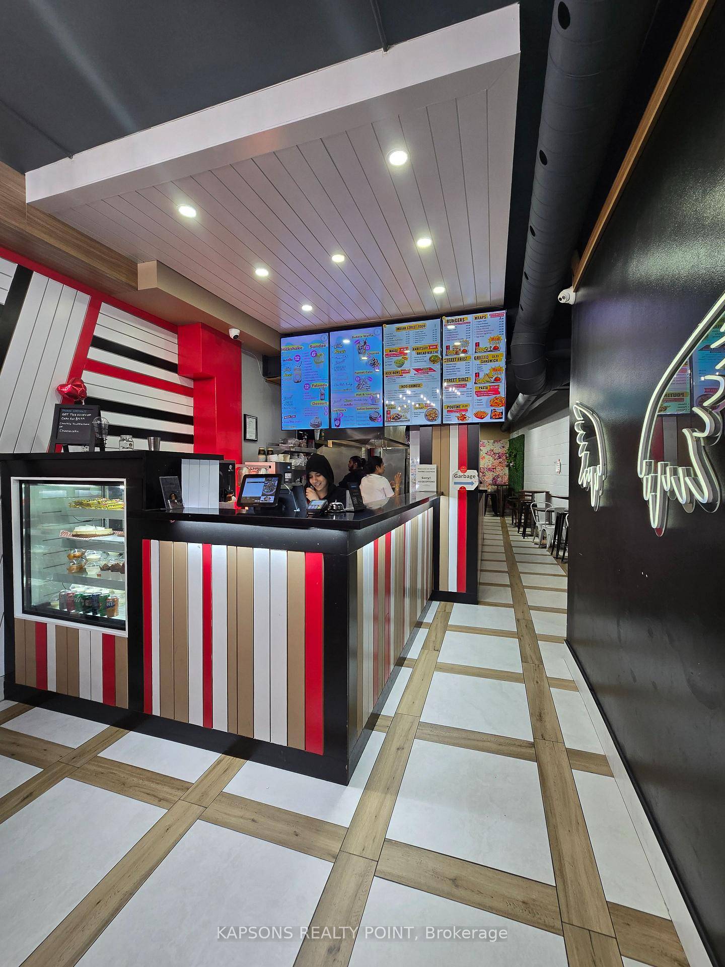 Amazing opportunity to own a fully equipped fast food restaurant in the heart of Downtown Brampton !