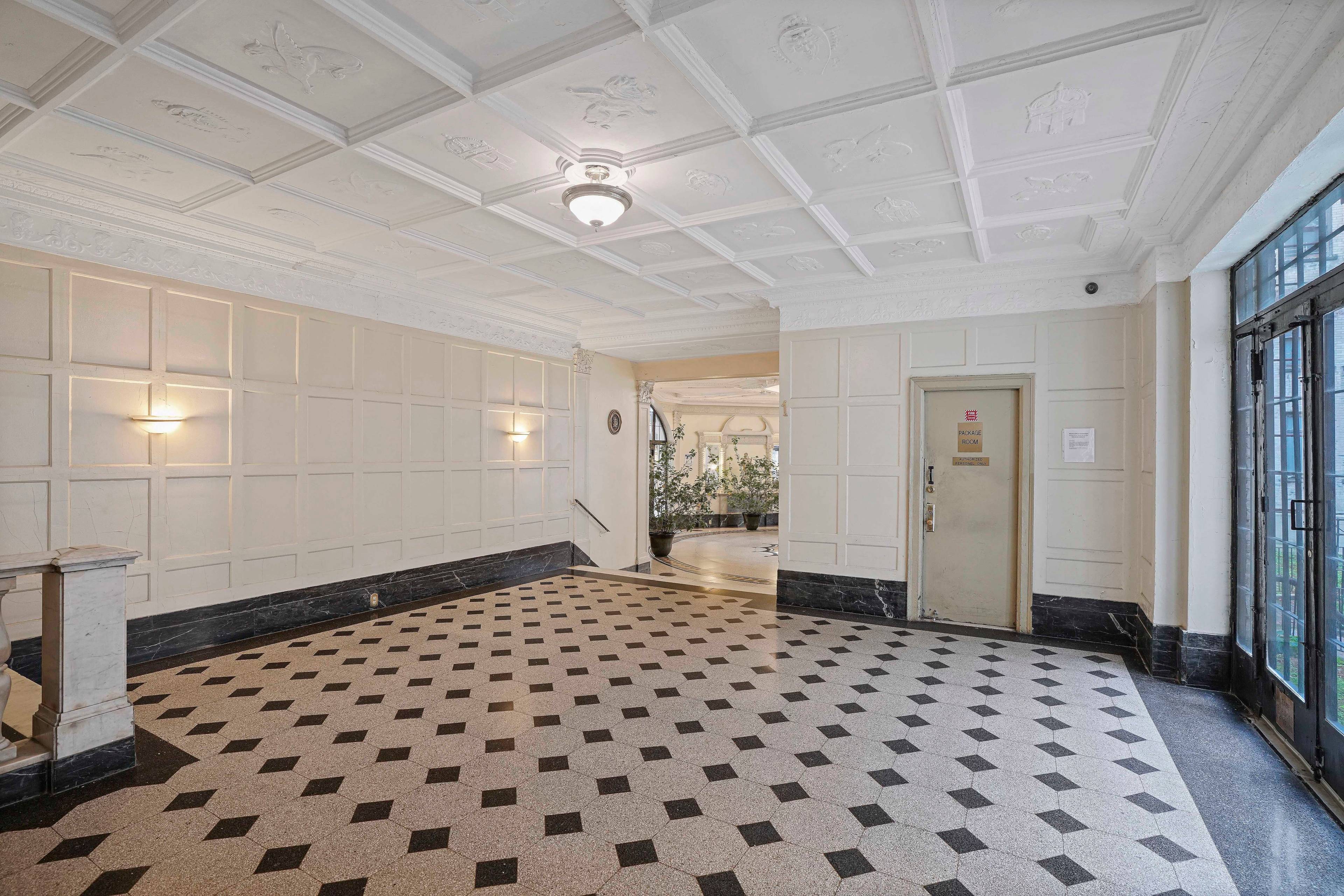 Welcome to The Woodrow Wilson at 255 Eastern Parkway Discover the perfect blend of historic Art Deco charm and modern living at The Woodrow Wilson, one of Brooklyn s most ...