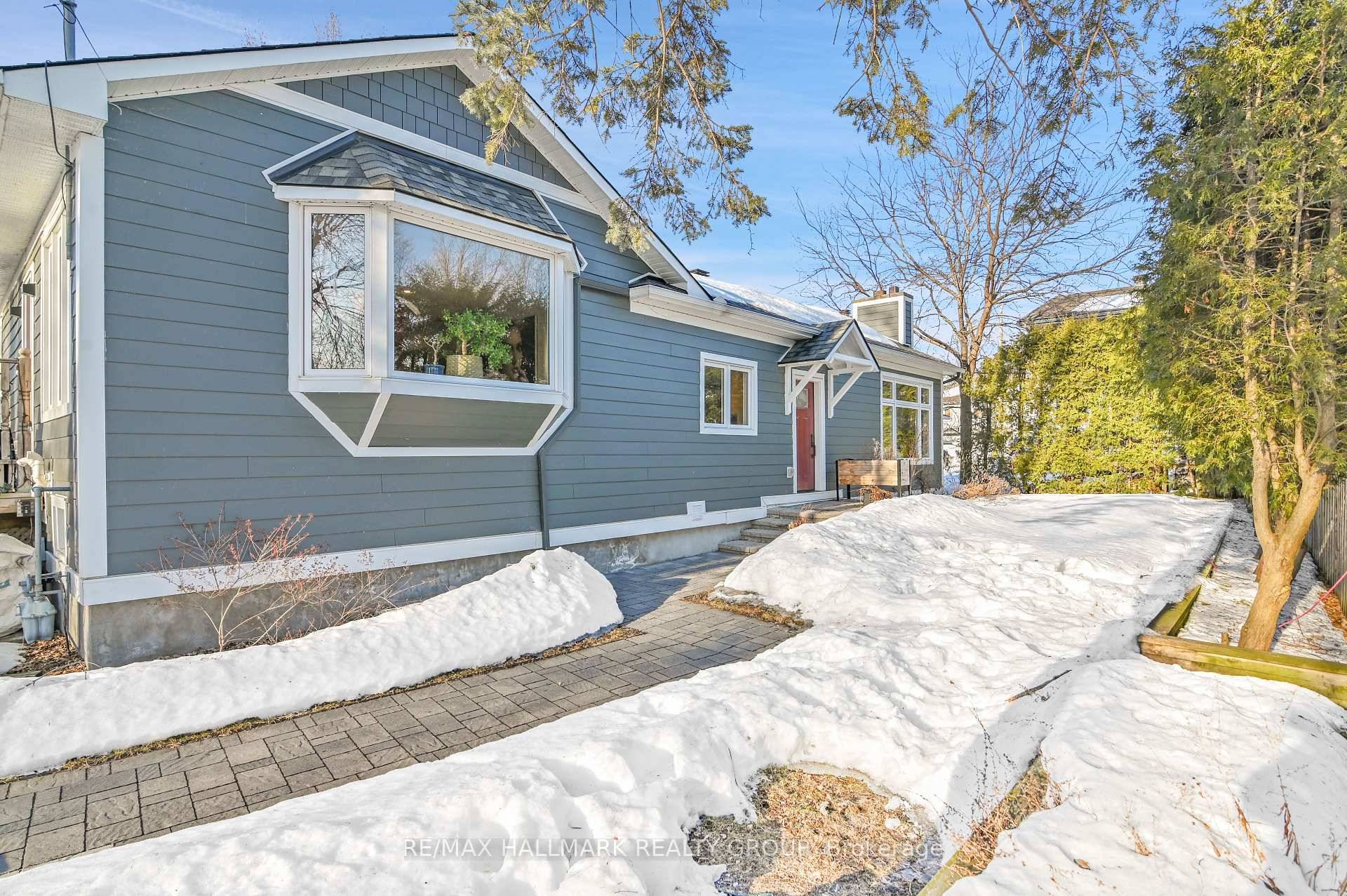 Stunning Custom Bungalow in Coveted Britannia Village Experience the perfect blend of modern elegance and artistic charm in this beautifully reimagined custom bungalow, ideally located just steps from the water ...