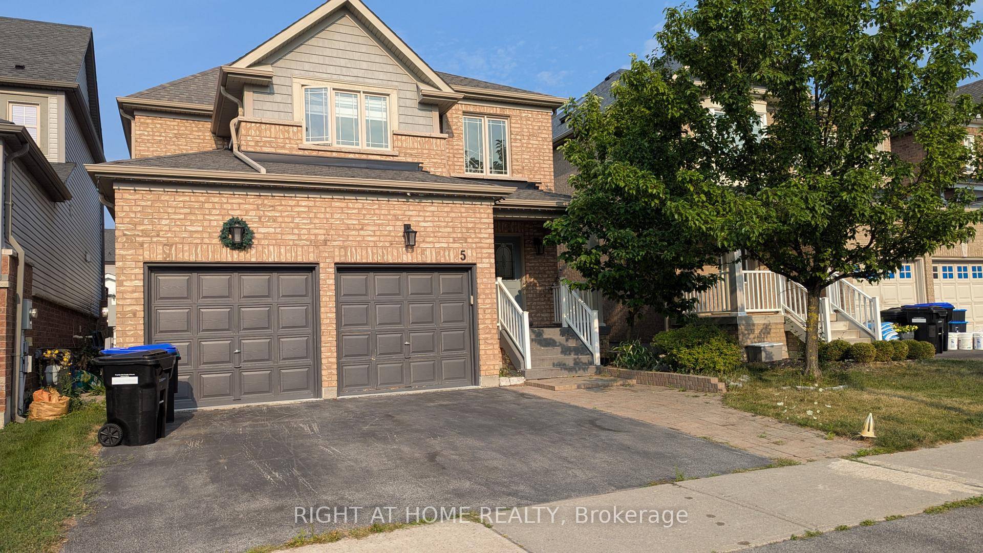Private 1 Bedroom Basement Apartment.