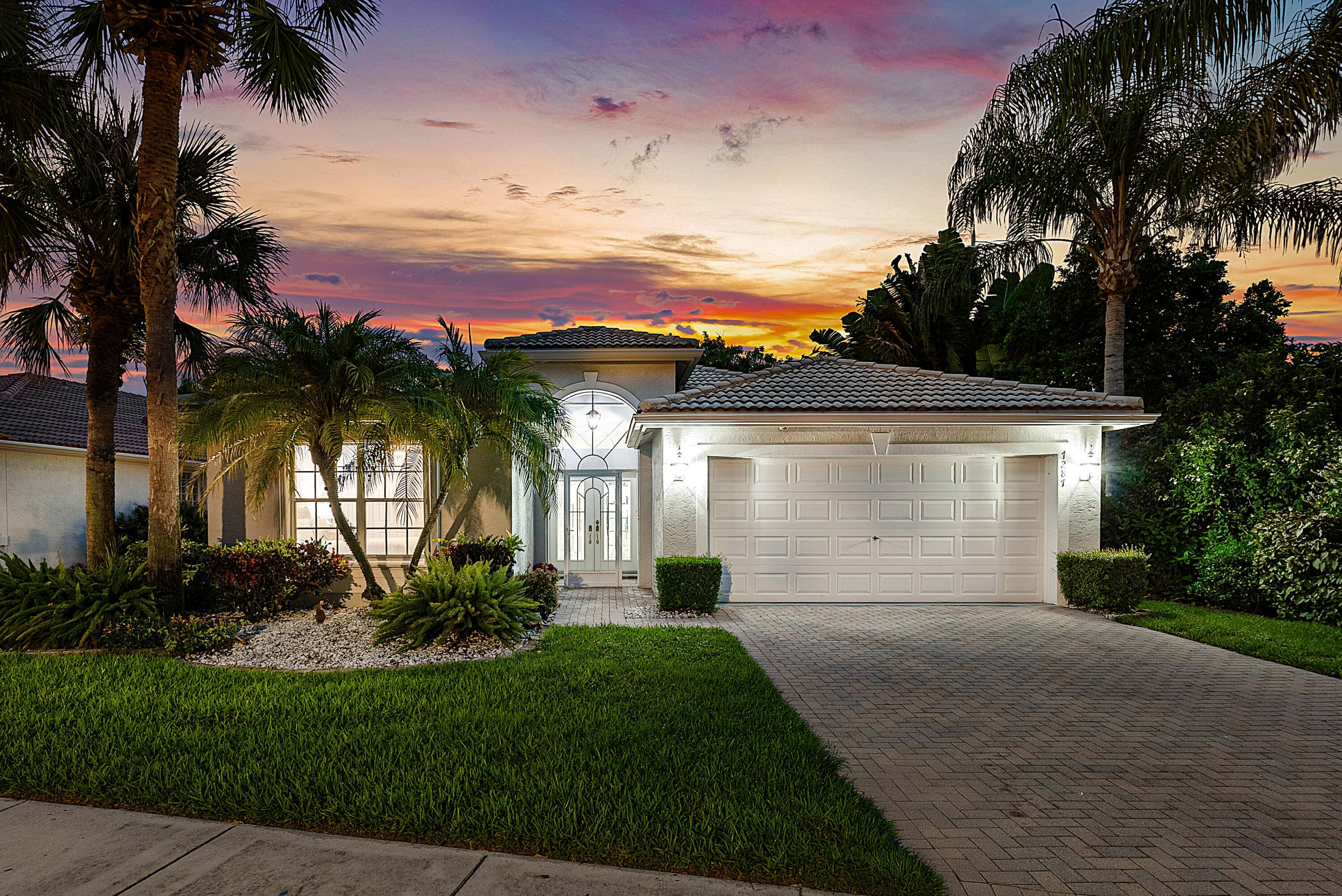 COME SEE THIS FULLY RENOVATED CORAL MODEL w THE WALL DOWN FOR A PERFECT OPEN CONCEPT FLOOR PLAN.