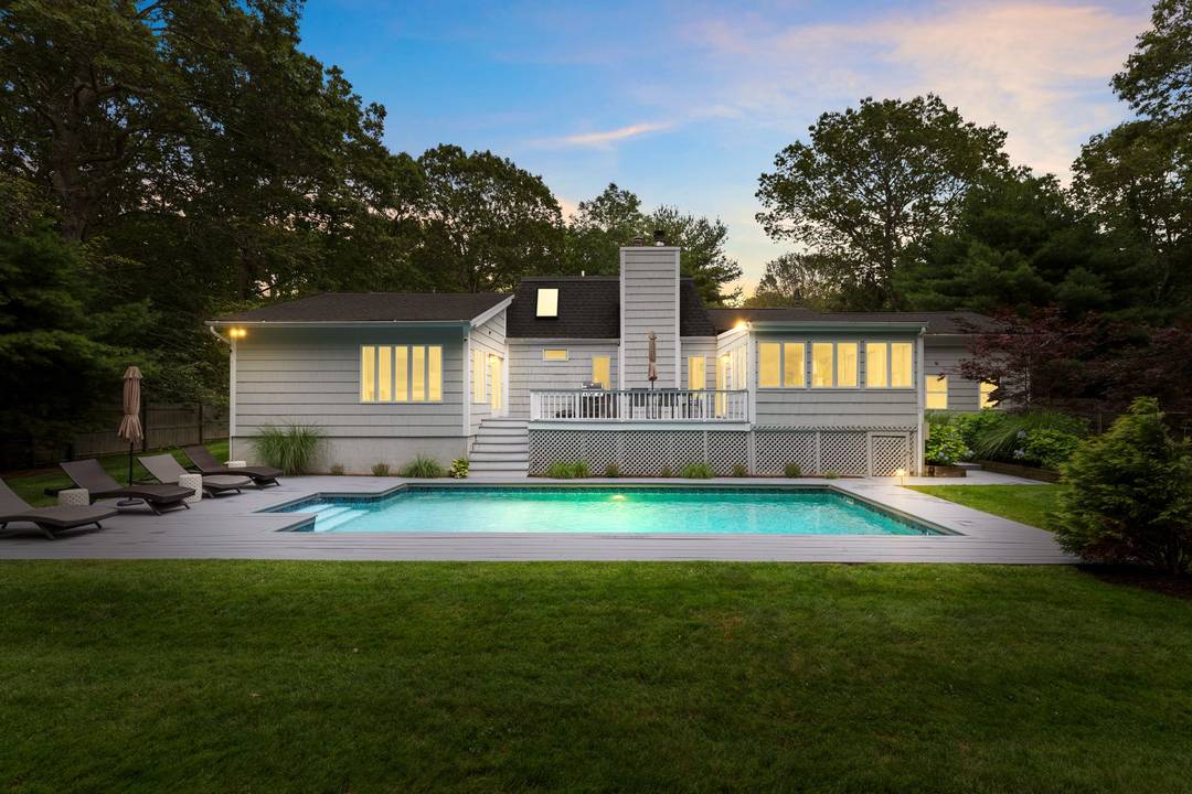 Southampton Summer Rental 4BR w Pool, Jeep Wrangler & Beach Pass