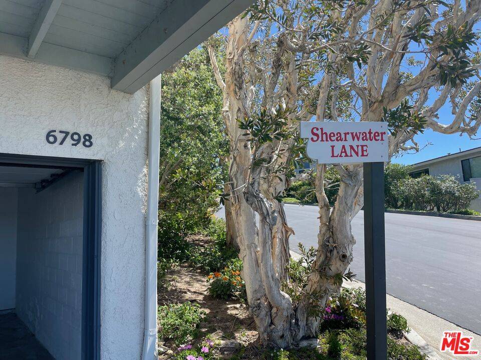 6798 Shearwater Ln 2BR Malibu La