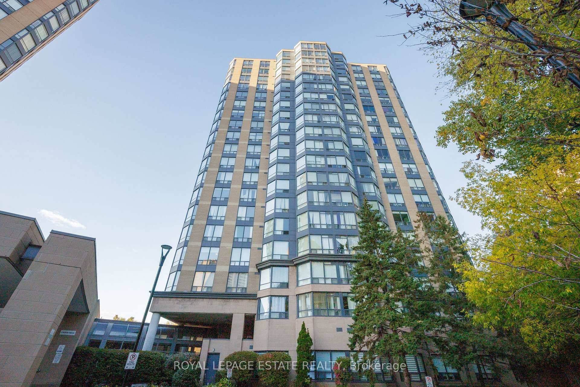 A Hidden Gem Awaits ! Discover One Of Toronto's Best kept Secrets.