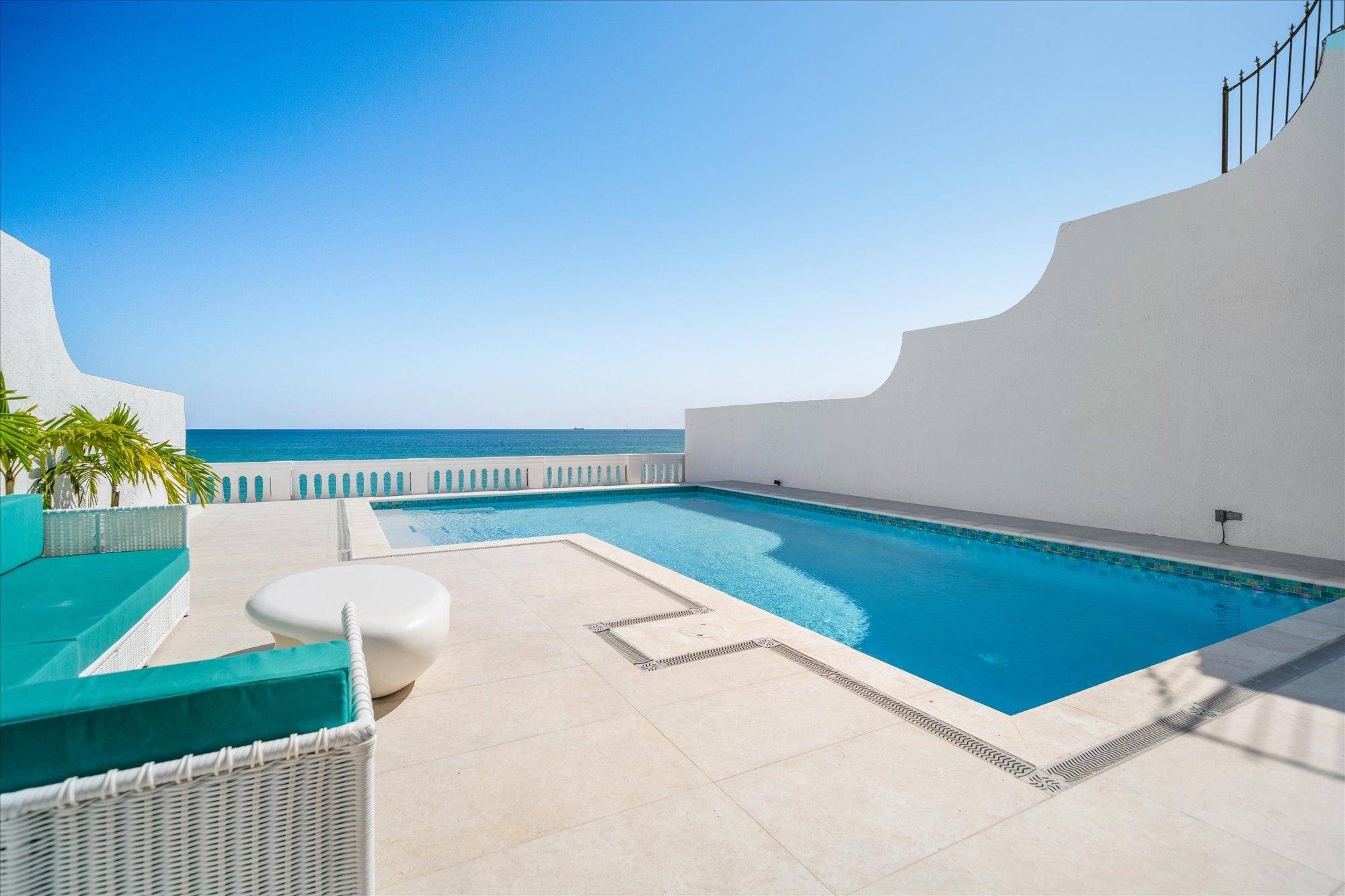 CAPRICE Single Family Home Cable-Beach New-Providence