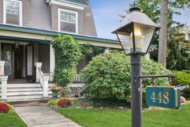 Calling all front porch lovers !