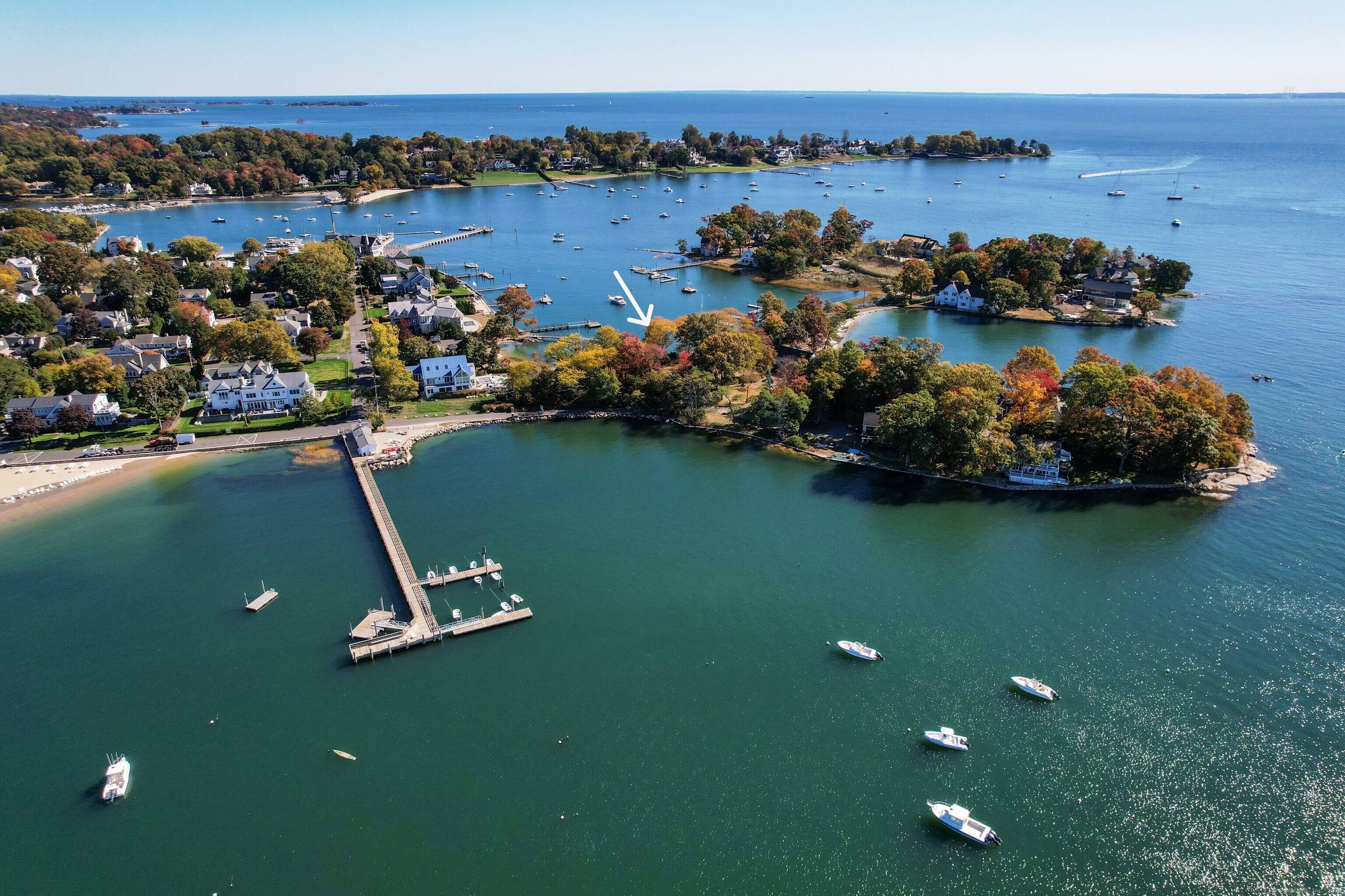 Are you looking for a private, waterfront haven to build your dream home ?