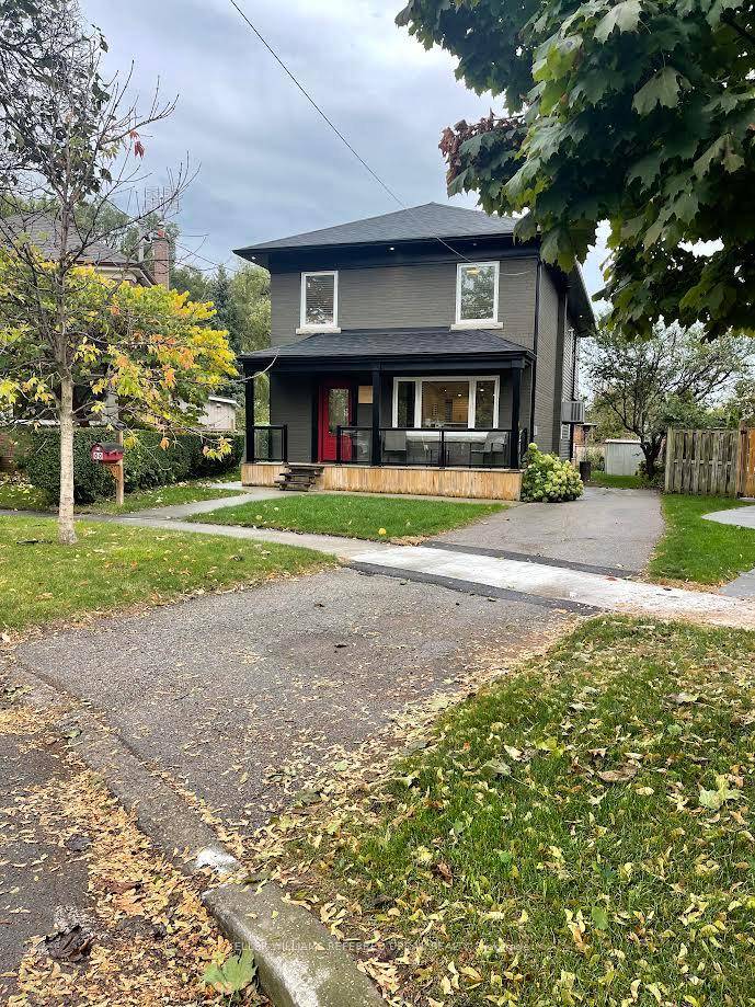 Stunning Custom Home on Rare Pie Shaped Lot !