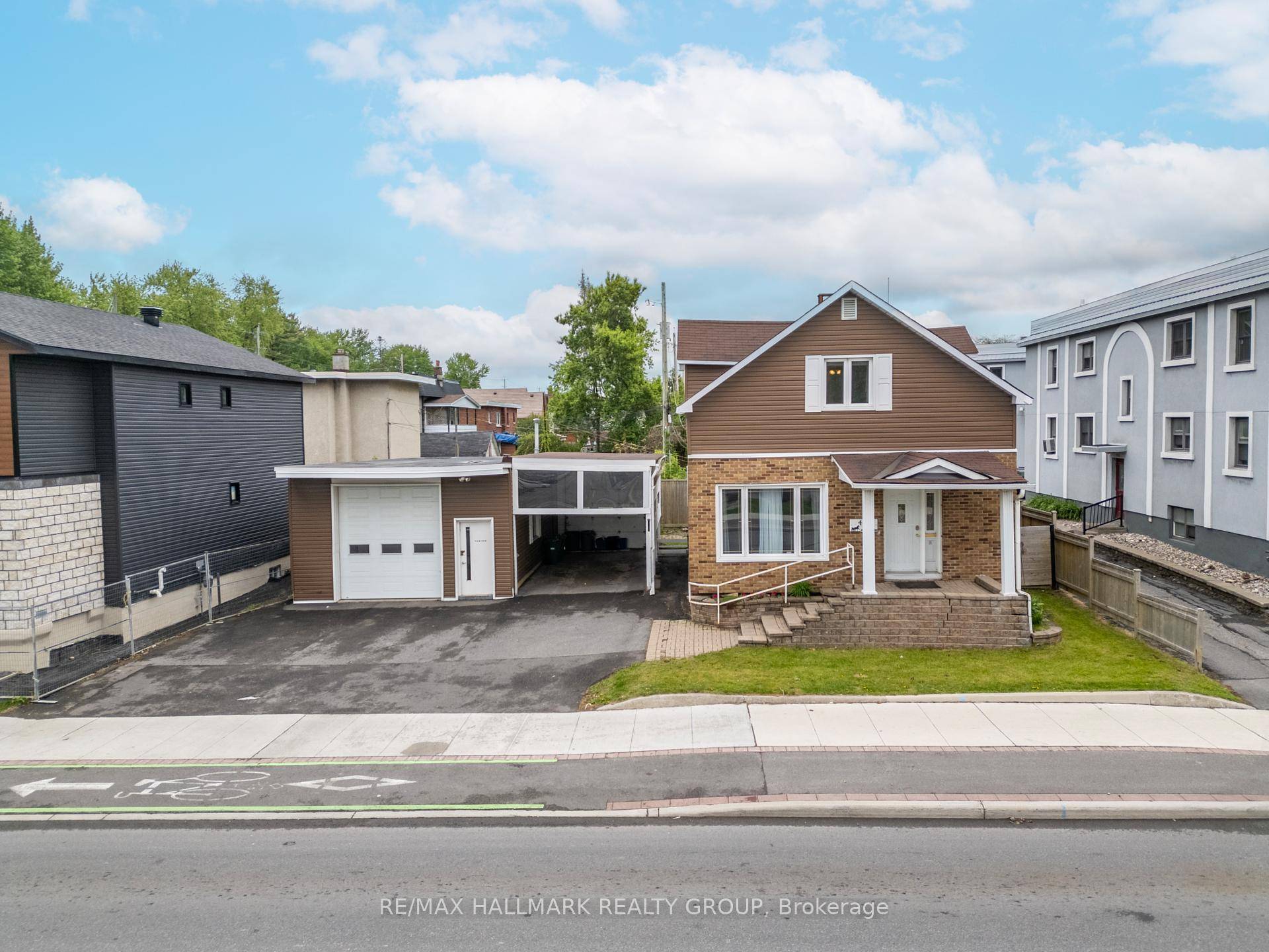 Incredible Opportunity ! Just Minutes from Downtown !