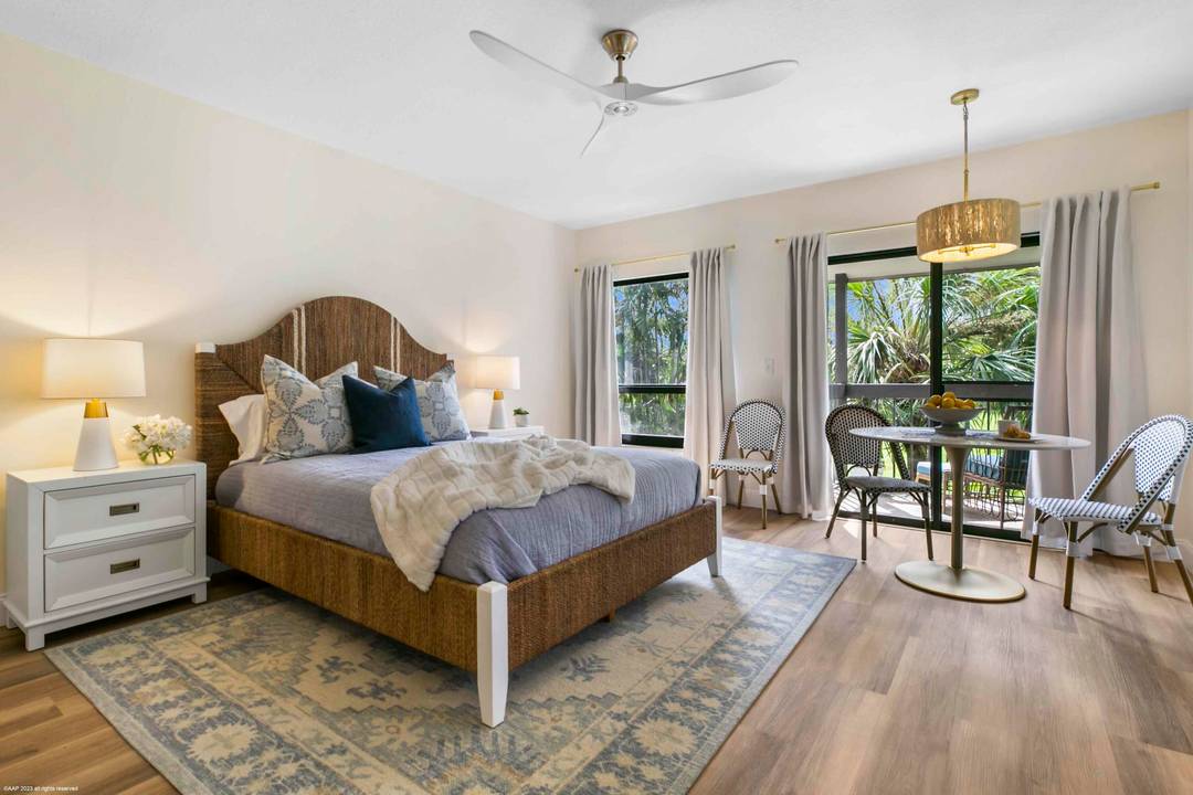 Completely remodeled with new furniture appliances and beautifully decorated by an interior designer, this adorable Polo Club studio apartment is now offered for seasonal lease !