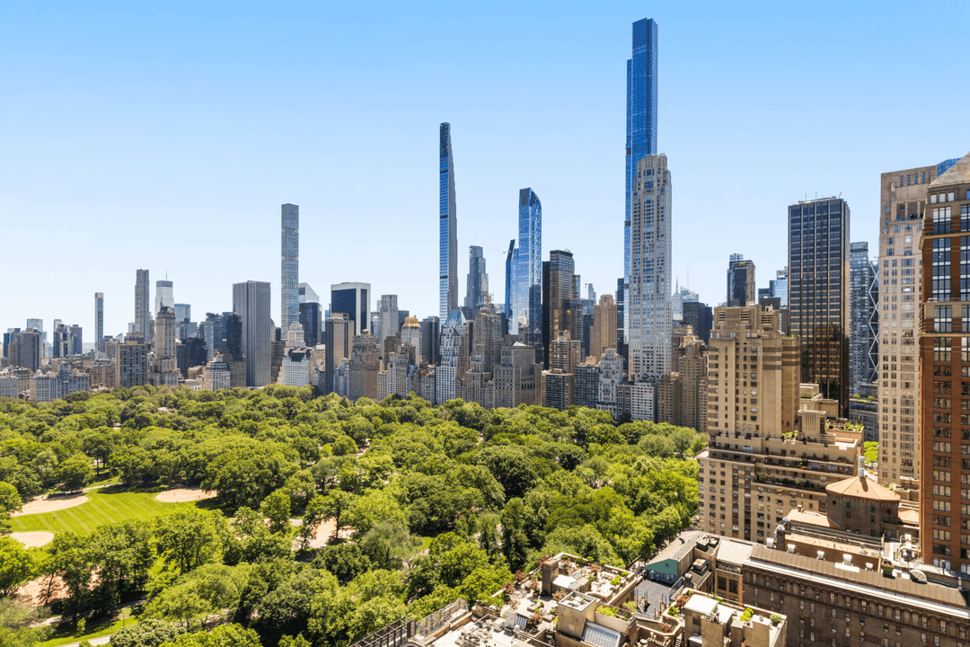 Perched on the 30th floor of one of the Upper West Side's most sought after cooperatives, Residence 30G is a refined, sun filled sanctuary with iconic, uninterrupted views over Central ...