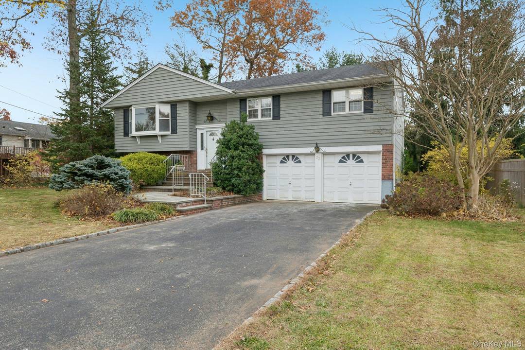 Welcome to this stunning 4 bedroom, 2 bath renovated home located in the sought after Sherbrooke section of Smithtown within the Smithtown School District.