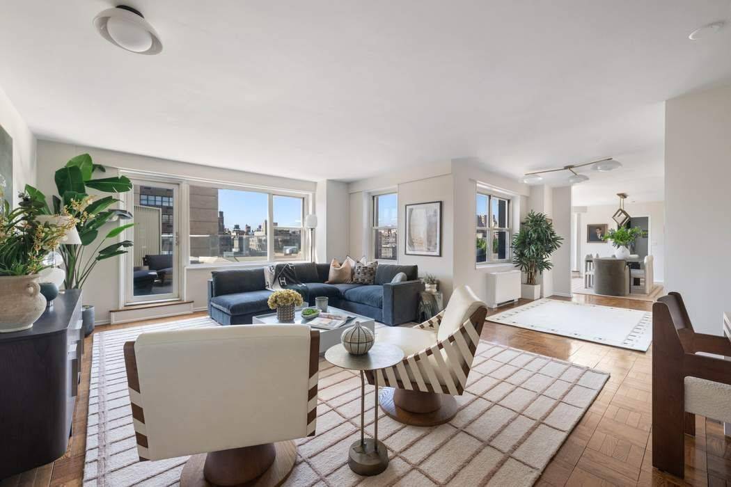Sun filled and wrapped in extraordinary private outdoor space, Residence 19D at 201 East 79th Street offers a rare opportunity to enjoy gracious indoor outdoor living high above the Upper ...