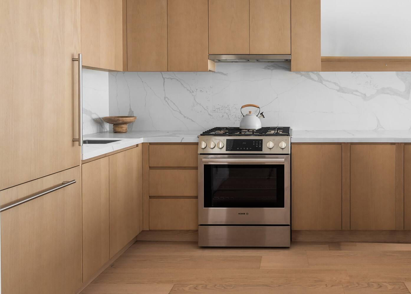 SPONSOR TO COVER 1 YEAR CC amp ; RET TRANSFER TAXES amp ; SPONSOR ATTORNEY FEE ON FULL ASK OFFERS Introducing residence 6i at The Marina Astoria a meticulously crafted ...