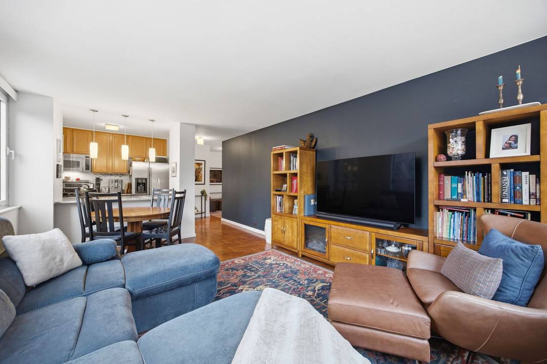 A sun filled corner 2 bed 2 bath with sweeping cityscape views, Residence 2G at Three Worldwide Plaza offers exceptional light, space, and lifestyle in one of Midtown West s ...