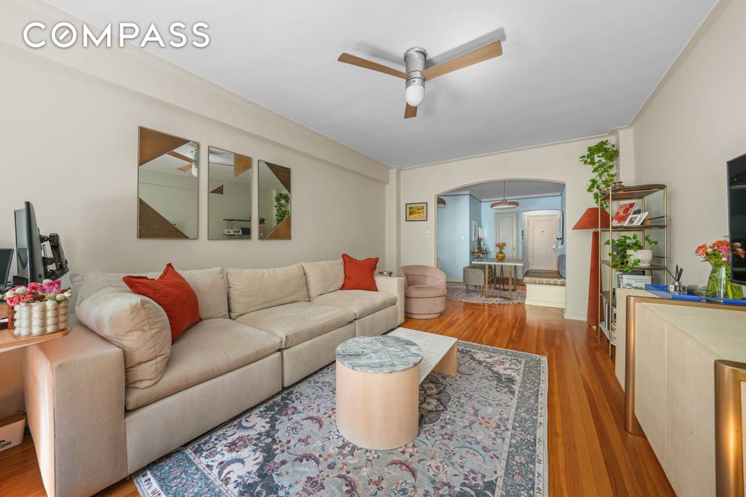 Spacious and thoughtfully designed one bedroom in a full service prewar cooperative, just four short blocks from Central Park.