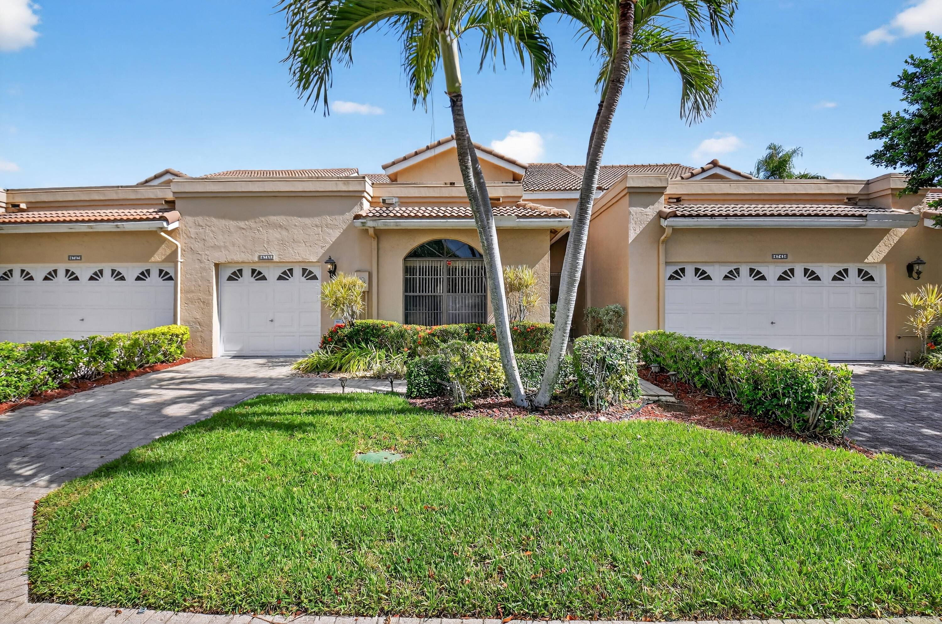 Rarely Available, This Spacious 3 bedroom, 2 bath Townhome is Located on ONE FLOOR in the Exclusive Boca Pointe Community.