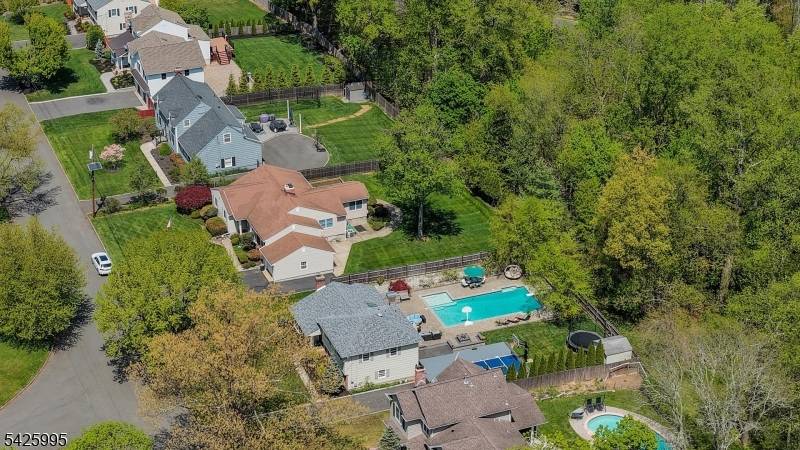 Escape the ordinary in this idyllic home, perfectly positioned on a green 1 3 acre, cul de sac lot.