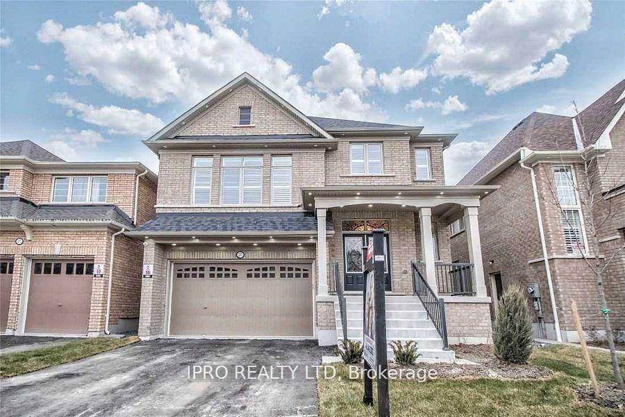 Bright and spacious ! Legal 1 bedroom basement apartment with separate entrance from outside, oversized windows, high ceilings and pot lights !