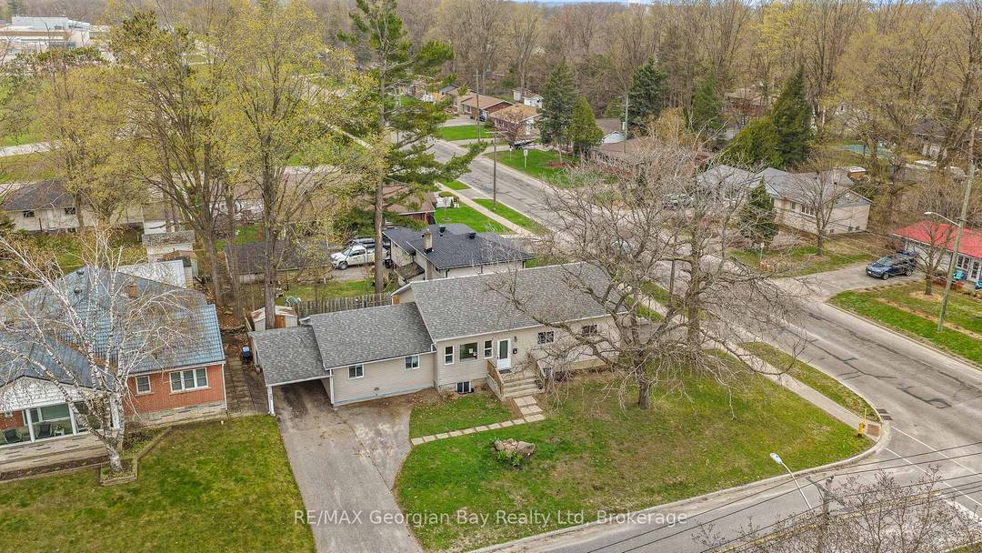 Great value can be found in this well located West End Duplex which is vacant.