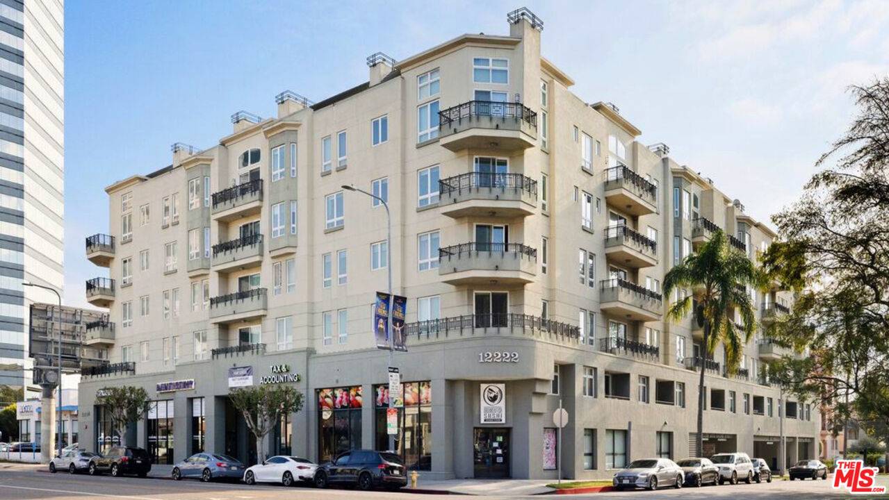 12222   WILSHIRE BLVD 2BR La