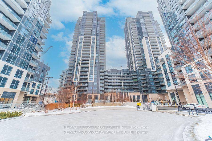 Beautifully Appointed 2 Bedroom, 2 Bath Condo With A Versatile Den In A Prime Location.
