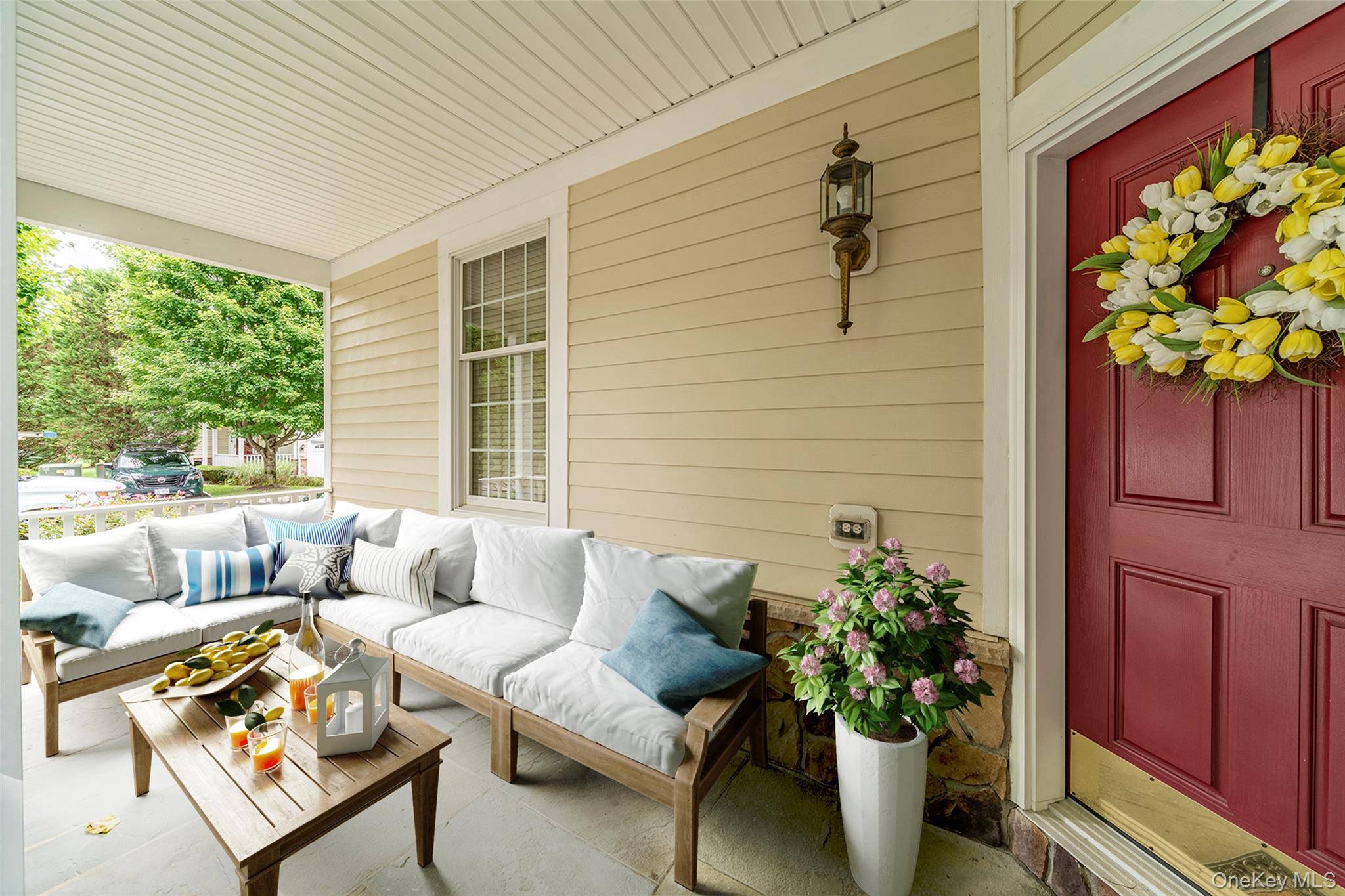 Welcome to 19 Augusta Drive, a spacious semi detached townhouse Condominium tucked inside the beautifully maintained Hollow Brook Mews community in Cortlandt Manor, NY.