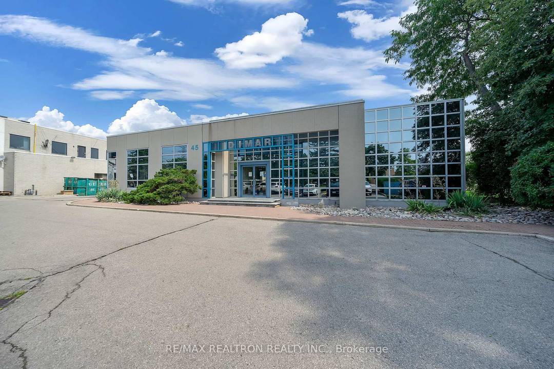 Industrial Luxury At It's Best Approx 14, 000sf In Total 11, 500sf Main amp ; 2, 500sf 2nd Exceptionally Unique Industrial Building Sitting On A 1.