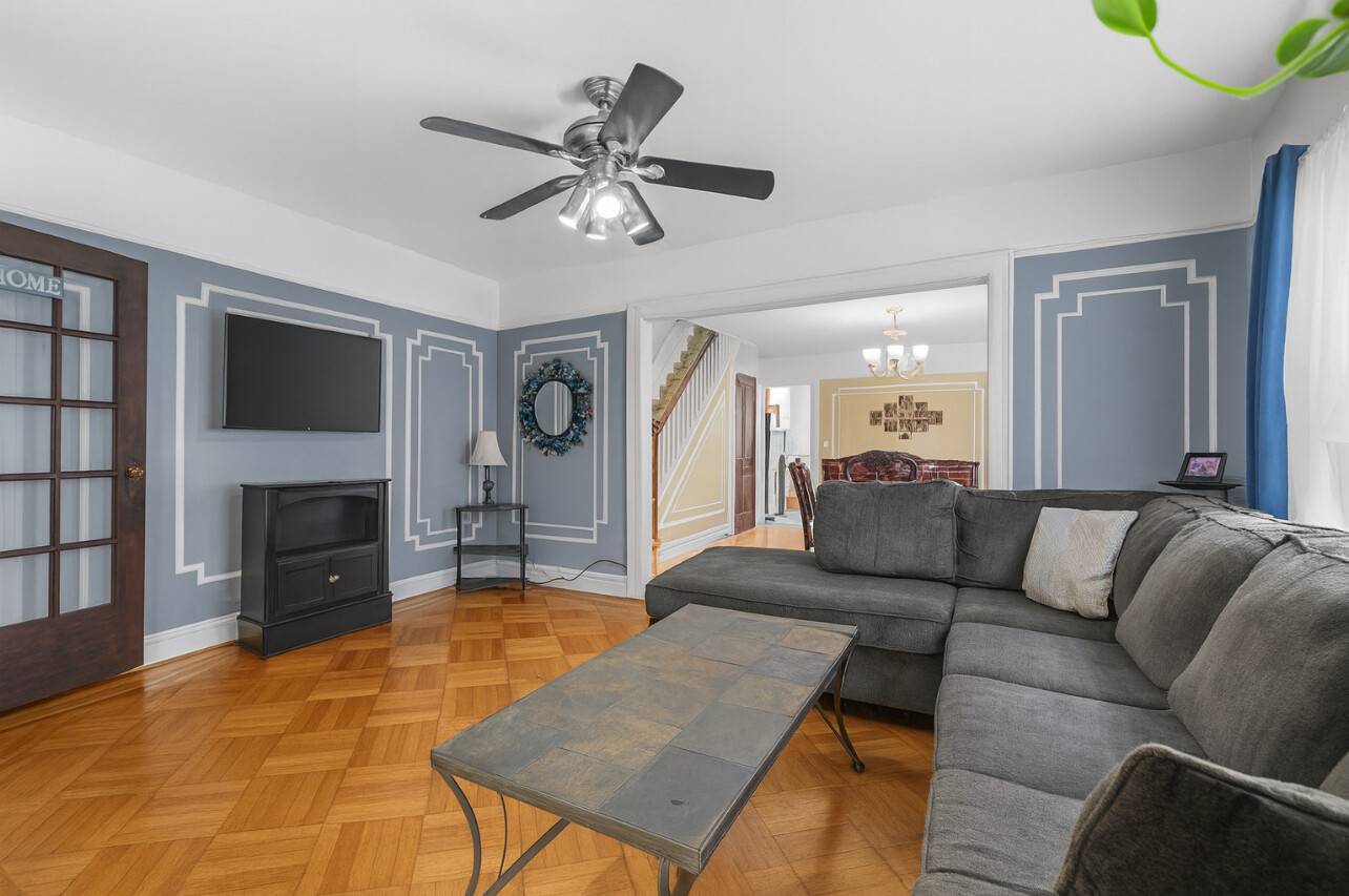 Welcome to 1927 Batchelder St, a move in ready, fully detached home moments from Marine Park.