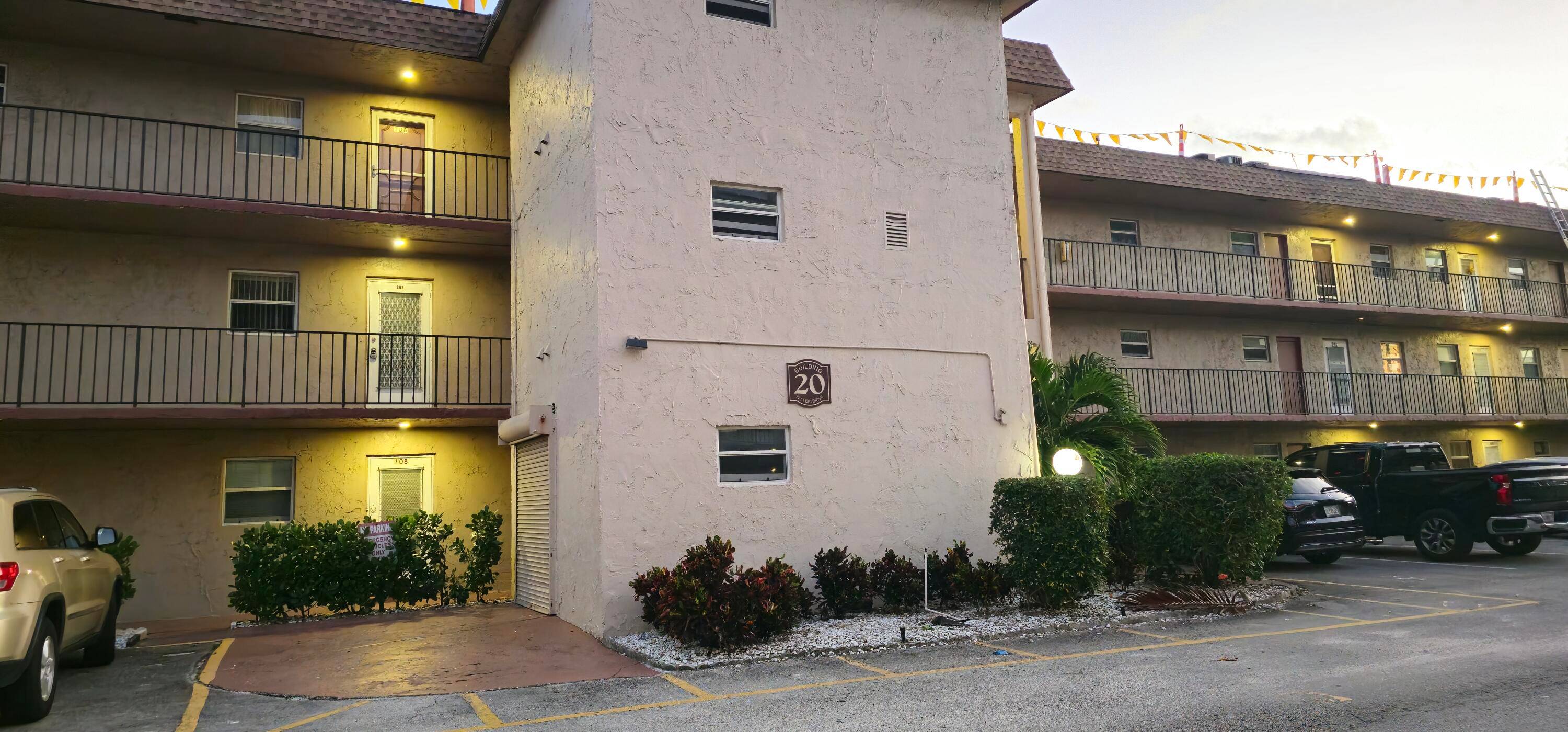 Beautiful BAHAMAS STYLE, 1BD 1.
