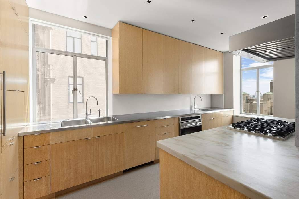 Triple Mint 3 Bedroom Duplex with Two Terraces Exquisitely gut renovated by Steven Harris Architects, this three en suite bedroom duplex has two terraces and open views north, west and ...