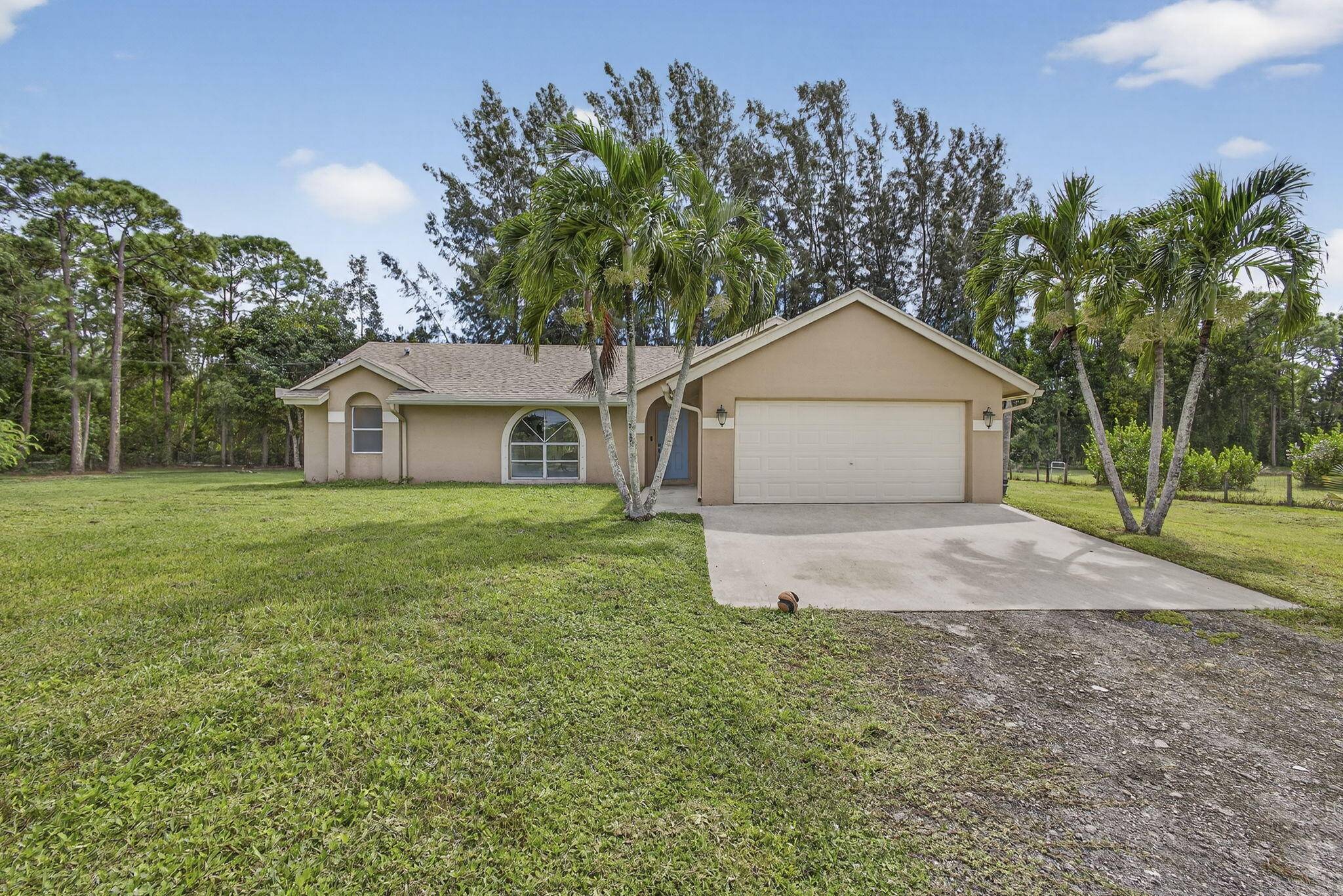 Experience country living just minutes from the new City of Westlake !