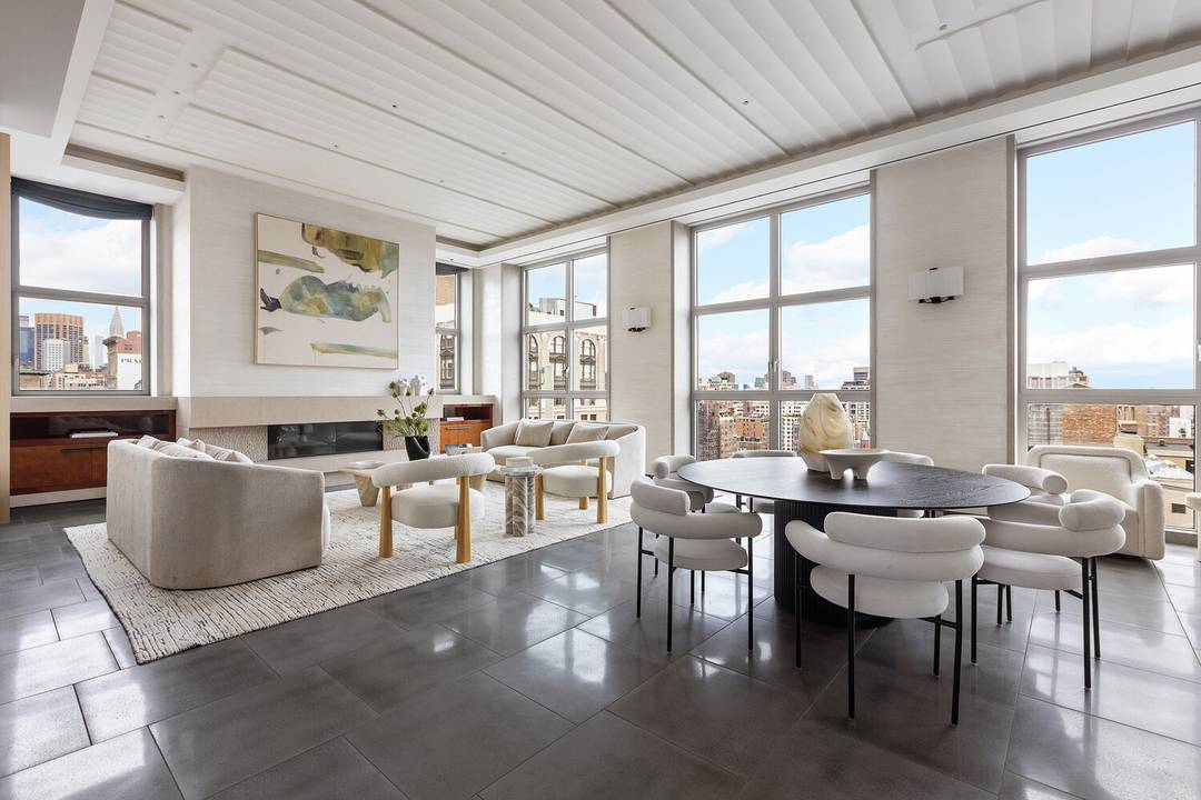 Penthouse 17 at 240 Park Avenue South is a sophisticated full floor residence offering panoramic views, exceptional craftsmanship, and an impeccably balanced layout.