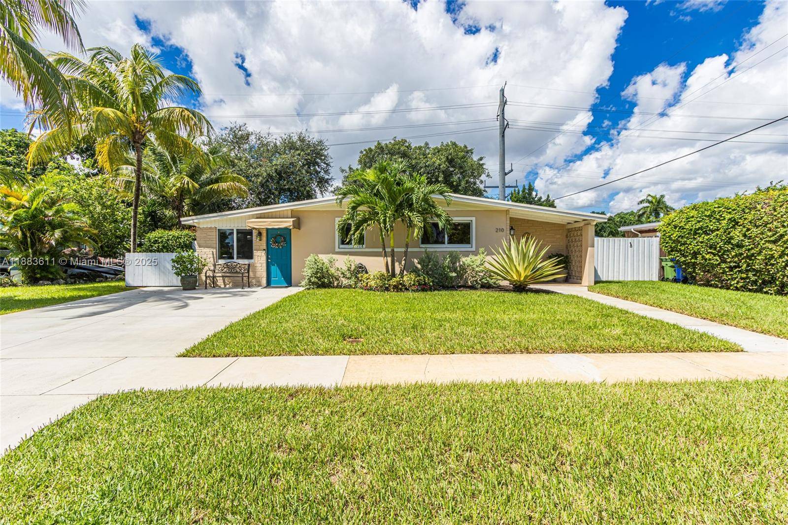 Check out this awesome 3 bedroom, 2 bathroom home !