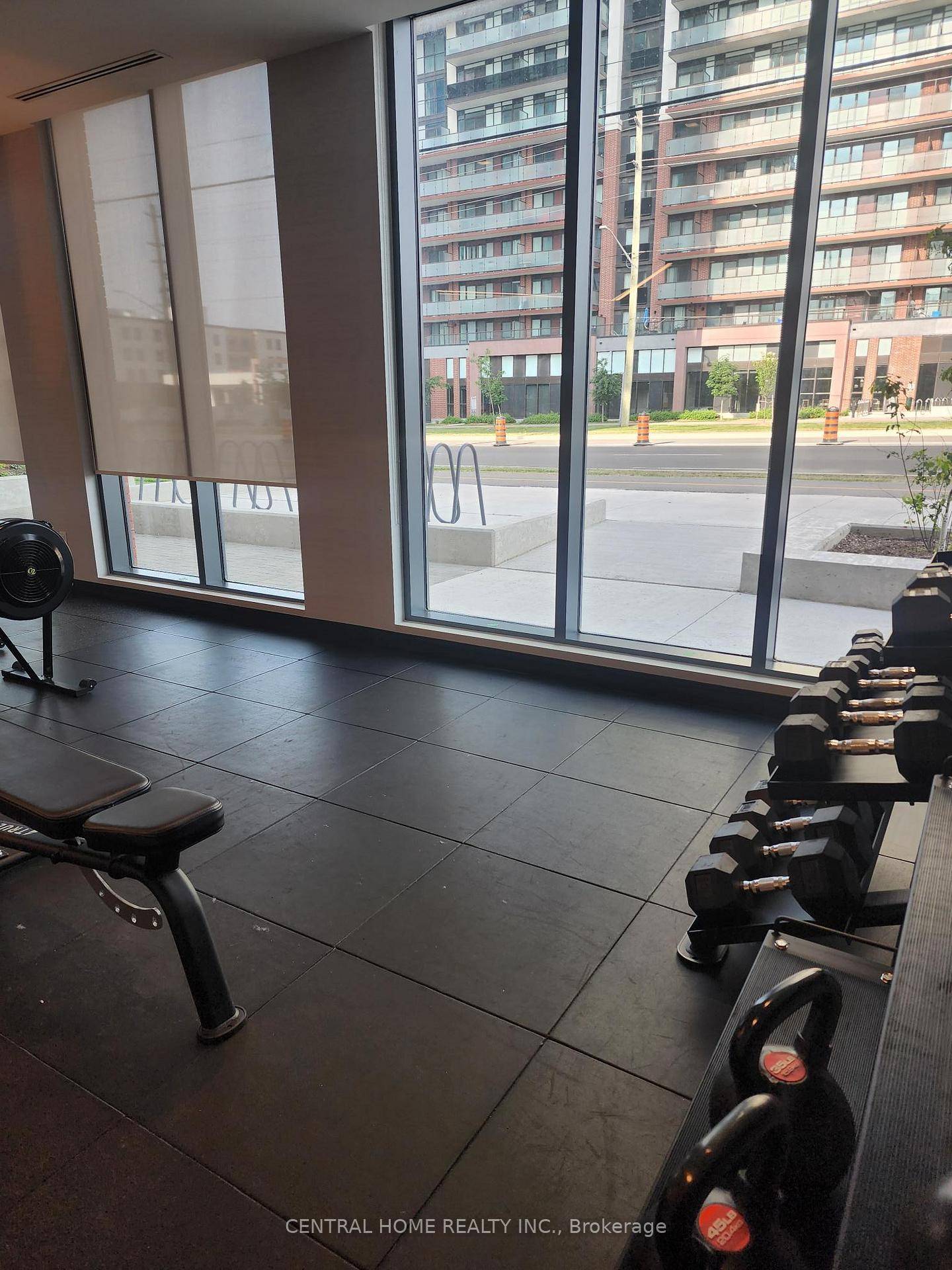 Welcome to UC Tower 2 in beautiful Windfields neighborhood in Oshawa.