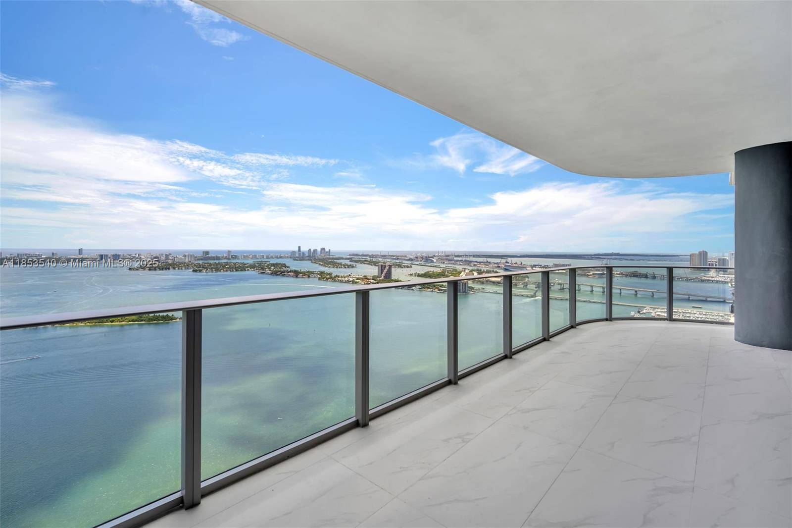 EXPERIENCE LUXURY LIVING AT ARIA RESERVE MIAMI, THE CITY'S LARGEST WATERFRONT DEVELOPMENT, PERFECTLY SITUATED ON 5 ACRES OF PRISTINE LAND WITH UNOBSTRUCTED VIEWS OF BISCAYNE BAY.