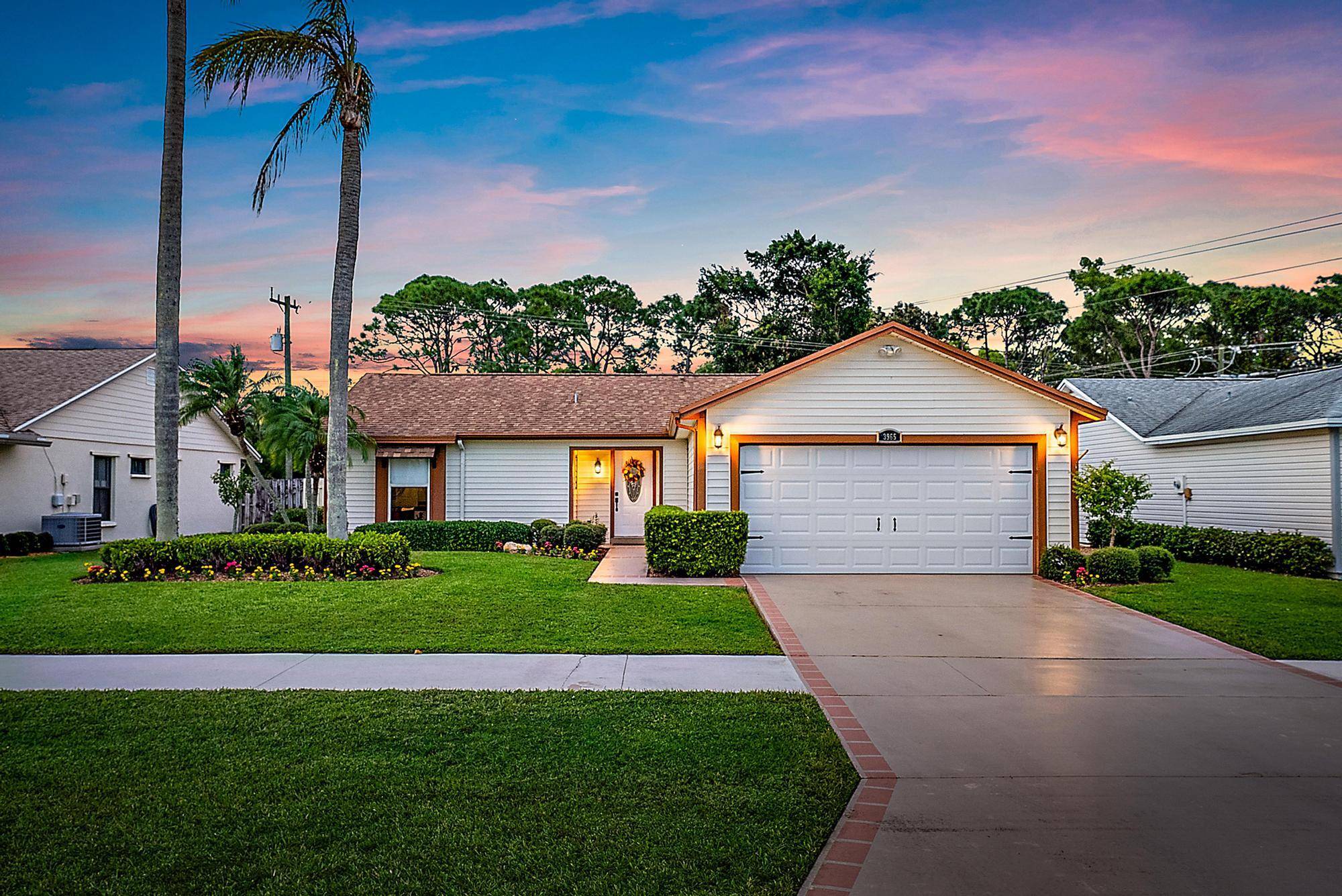 Experience laid back Florida living in this Renovated 3 bedroom, 2 bath home in the heart of Stuart.