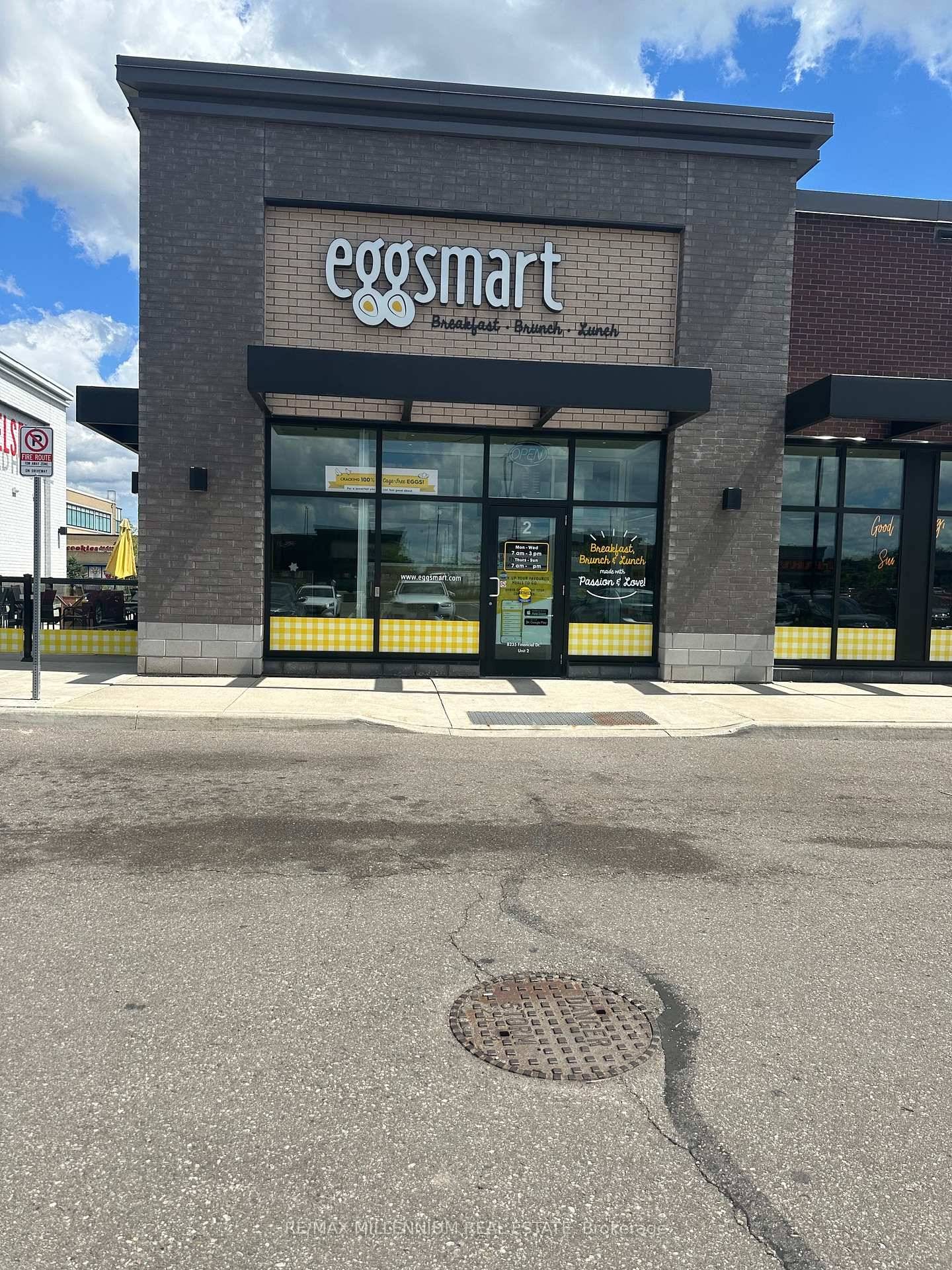 Turnkey business opportunity in retail plaza Lion head Marketplace.