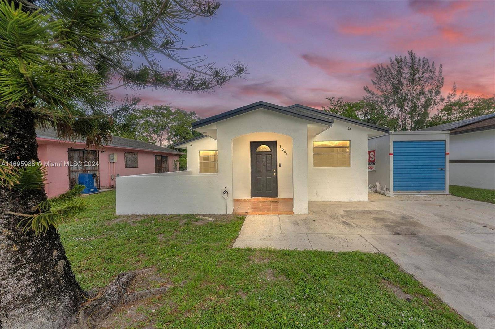 Homey 2 Bed 2 Bath single family home in the heart of Miami Gardens.