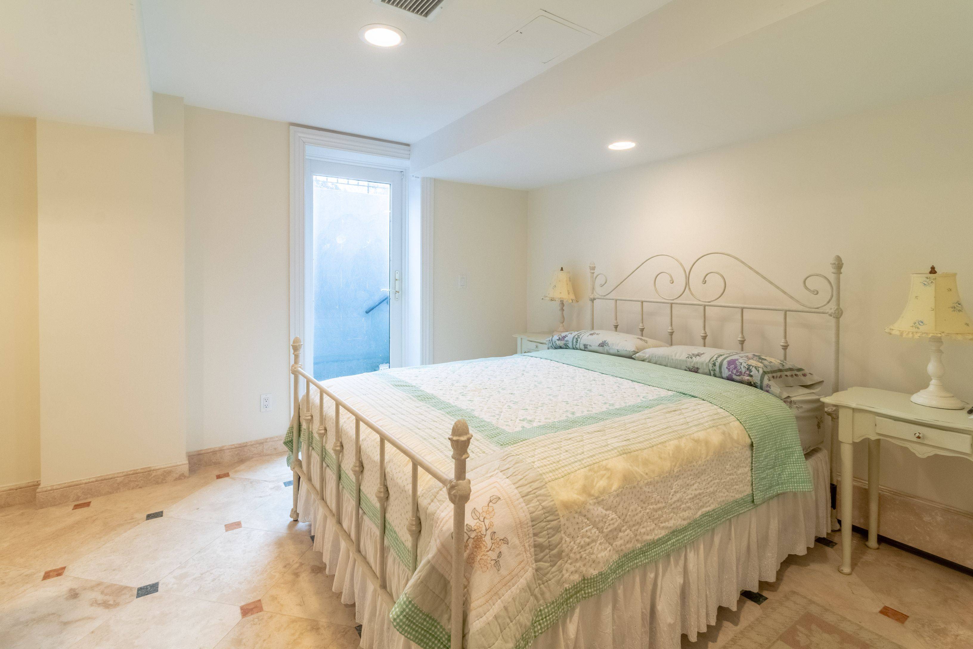 Water Mill South 9 Bedroom Home