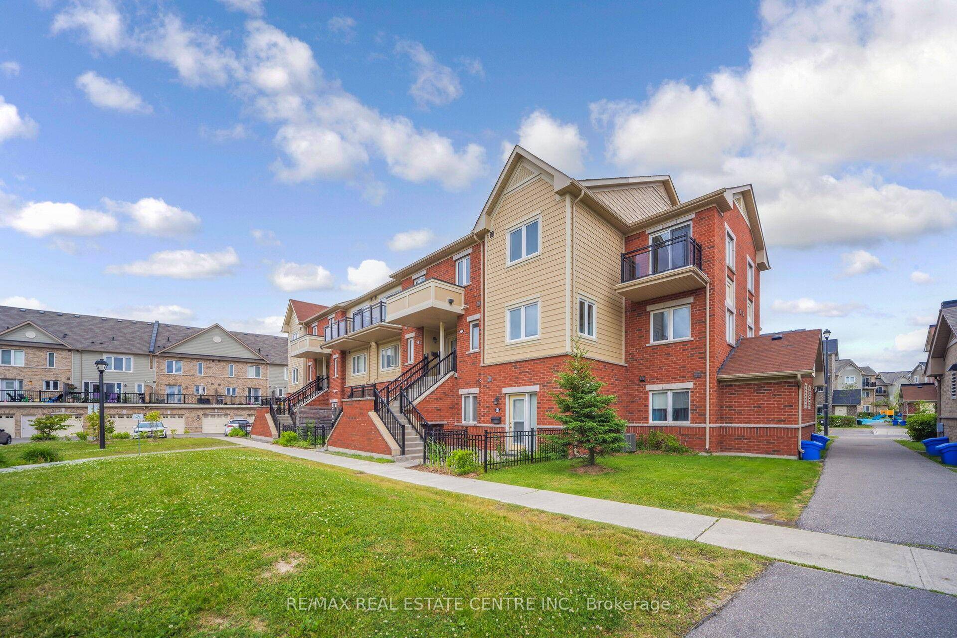 Gorgeous Open concept stacked townhome in the Springdale Area of Brampton.