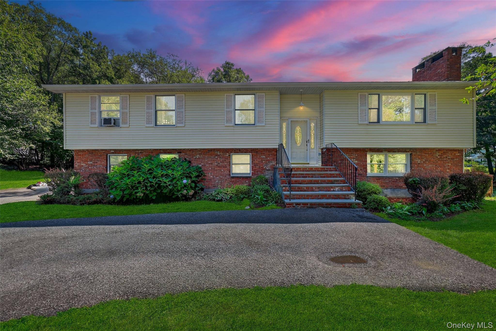 Welcome to 7 Kentwood Dr, a charming 3 bedroom, 2.