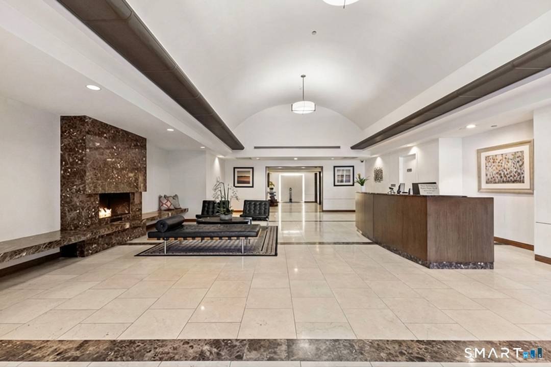 City lifestyle at its best !