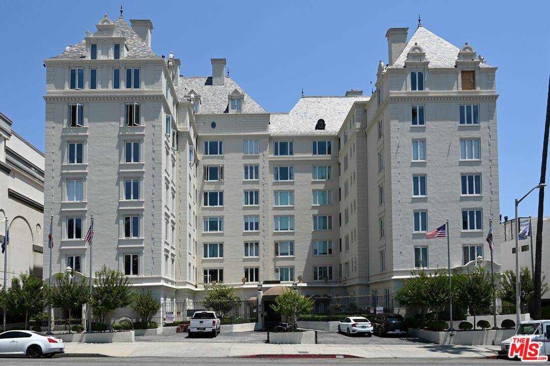 1424  N Crescent Heights Blvd 2BR Hollywood Hills East La