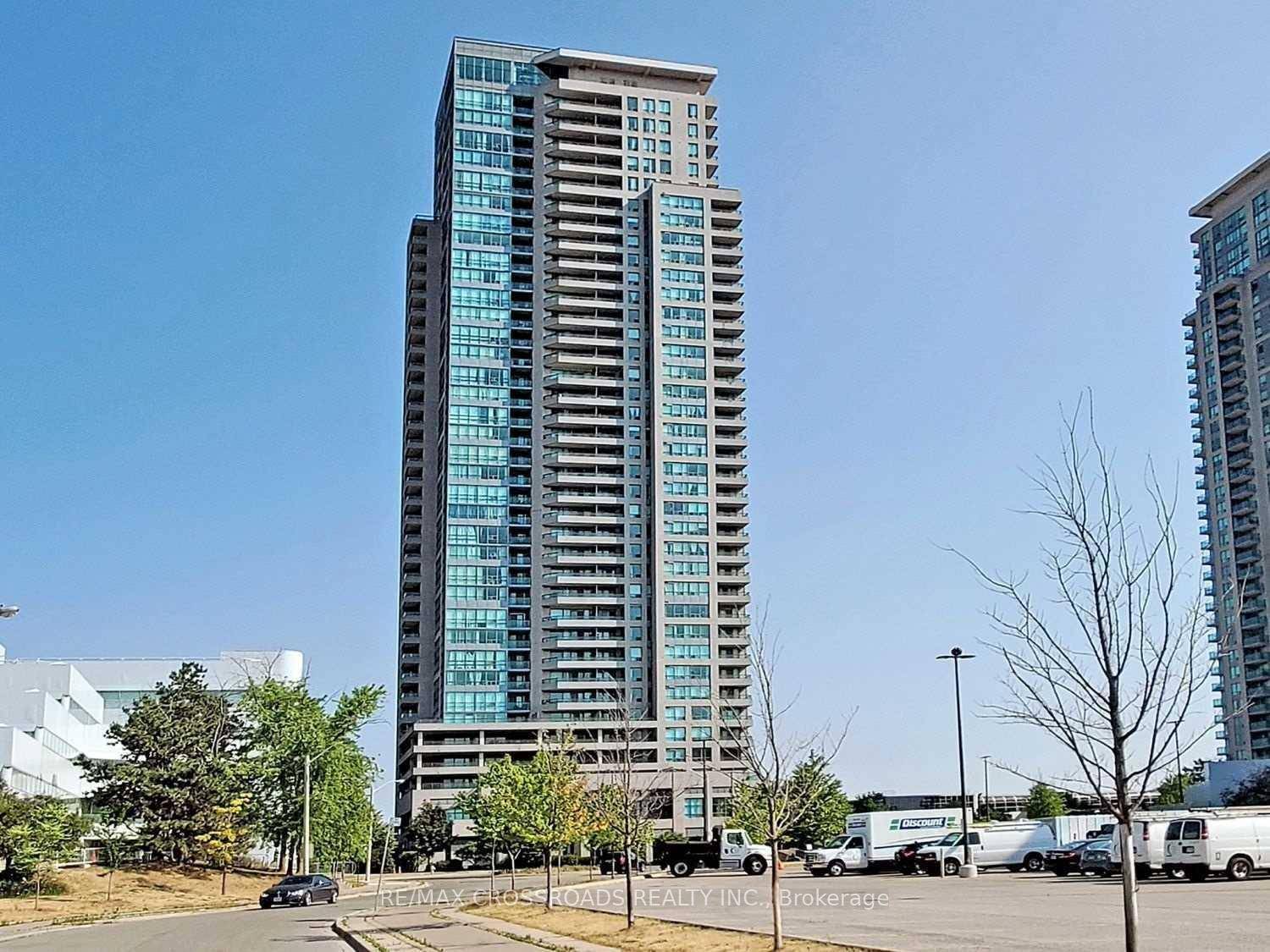 Stunning 1 Bedroom Plus Den with 2 Washrooms.