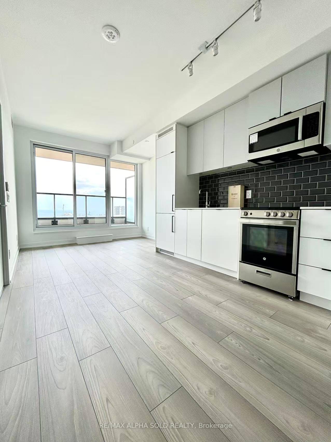 Welcome to XO2 Condos a brand new, never lived in 2 bedroom, 2 bathroom south facing suite offering 667 sqft of stylish urban living, complete with a locker for added ...